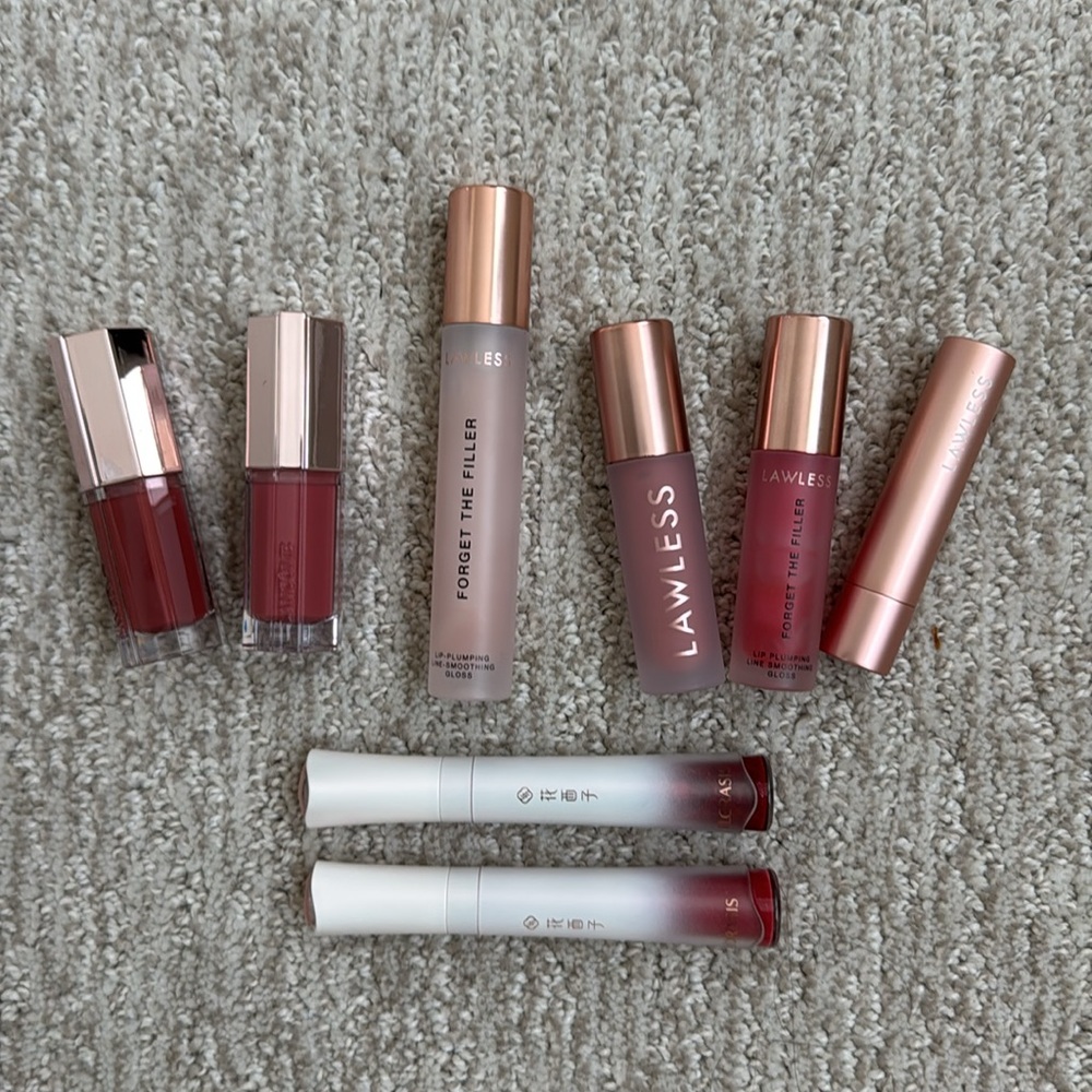 Gloss set!! 🚀